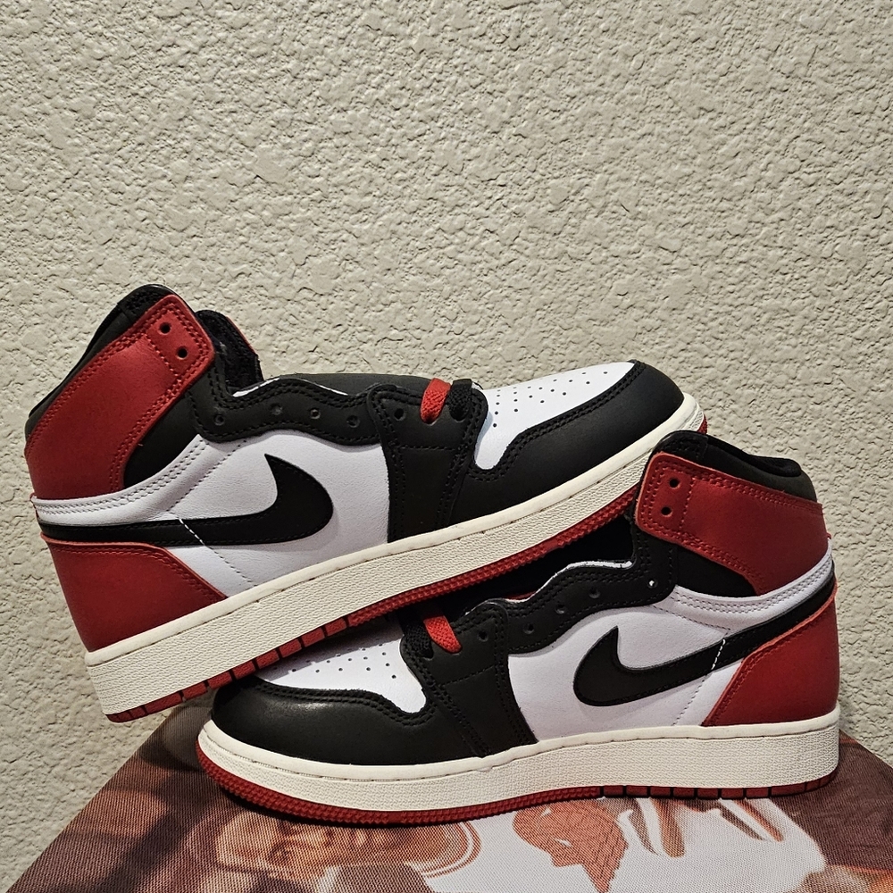 Jordan 1 High OG BRAND NEW!! Various Sizes